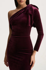 Vespera | Burgundy Velvet Asymmetric Neck Midi Dress With Bow Detail