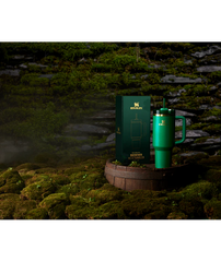 The St. Patrick's Day Quencher H2.0 FlowState™ Tumbler | 40 OZ