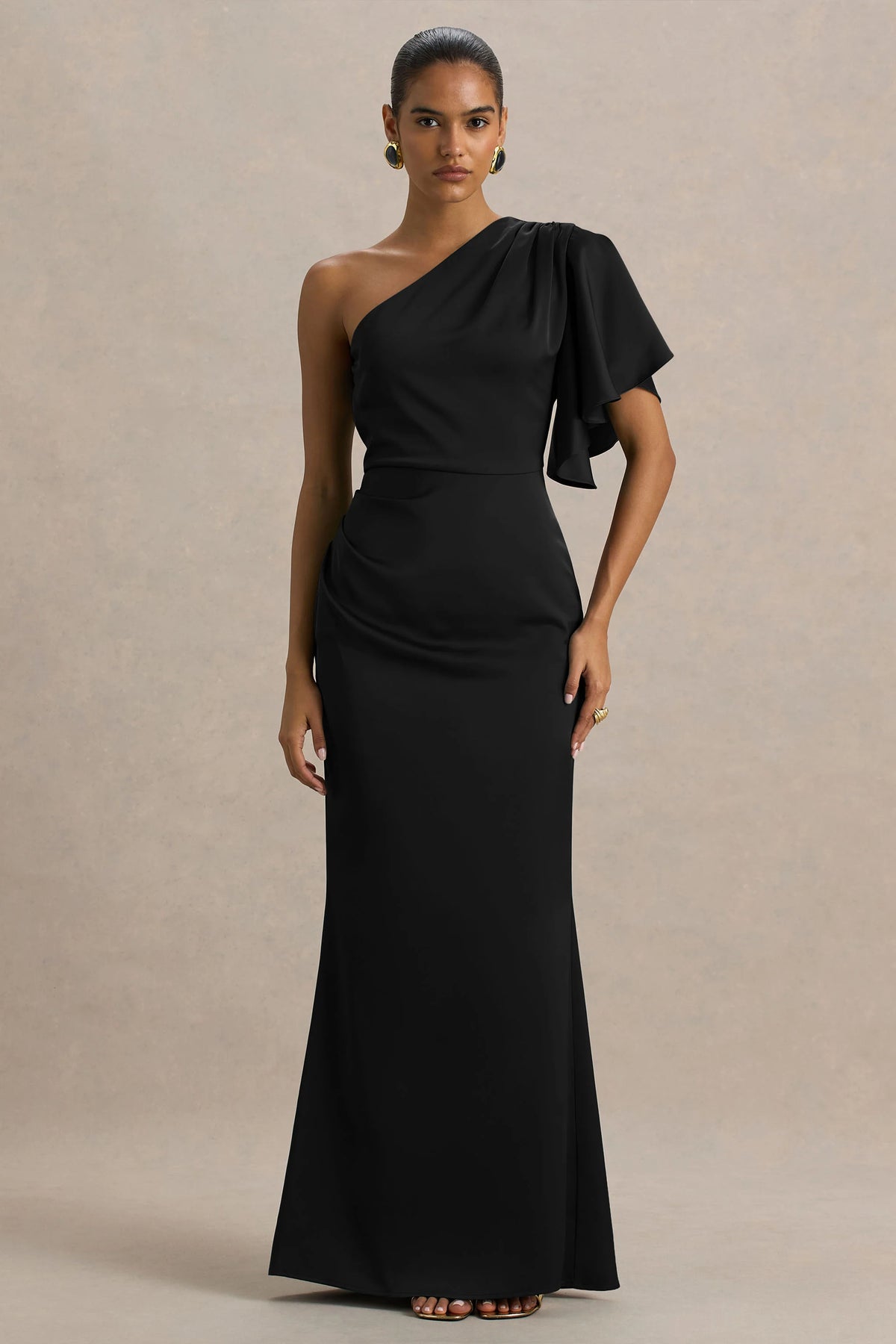 Unforgettable | Black Asymmetric-Neck Maxi Dress With Ruched Detailing