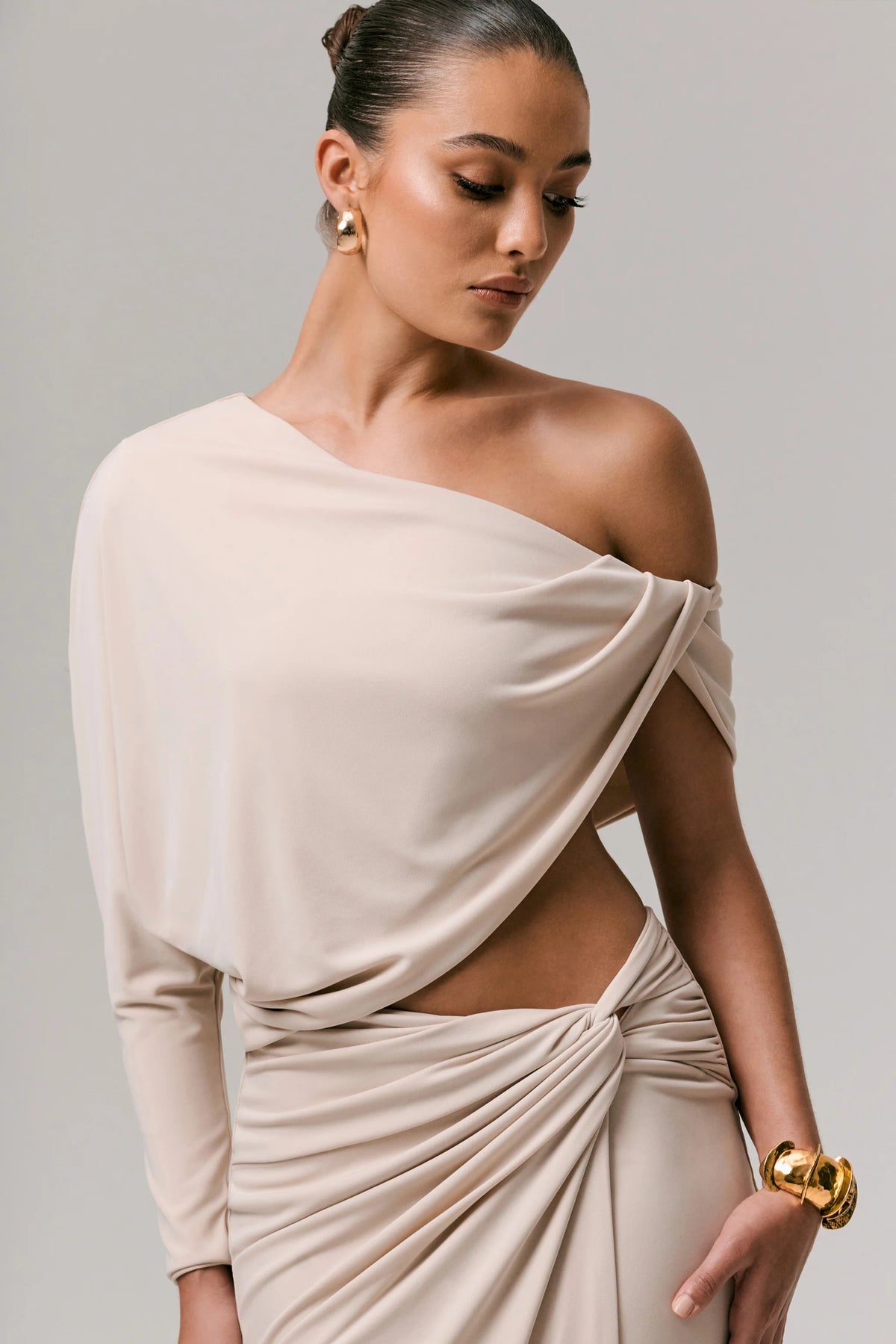 Dua | Stone Asymmetric One-Sleeve Draped Top