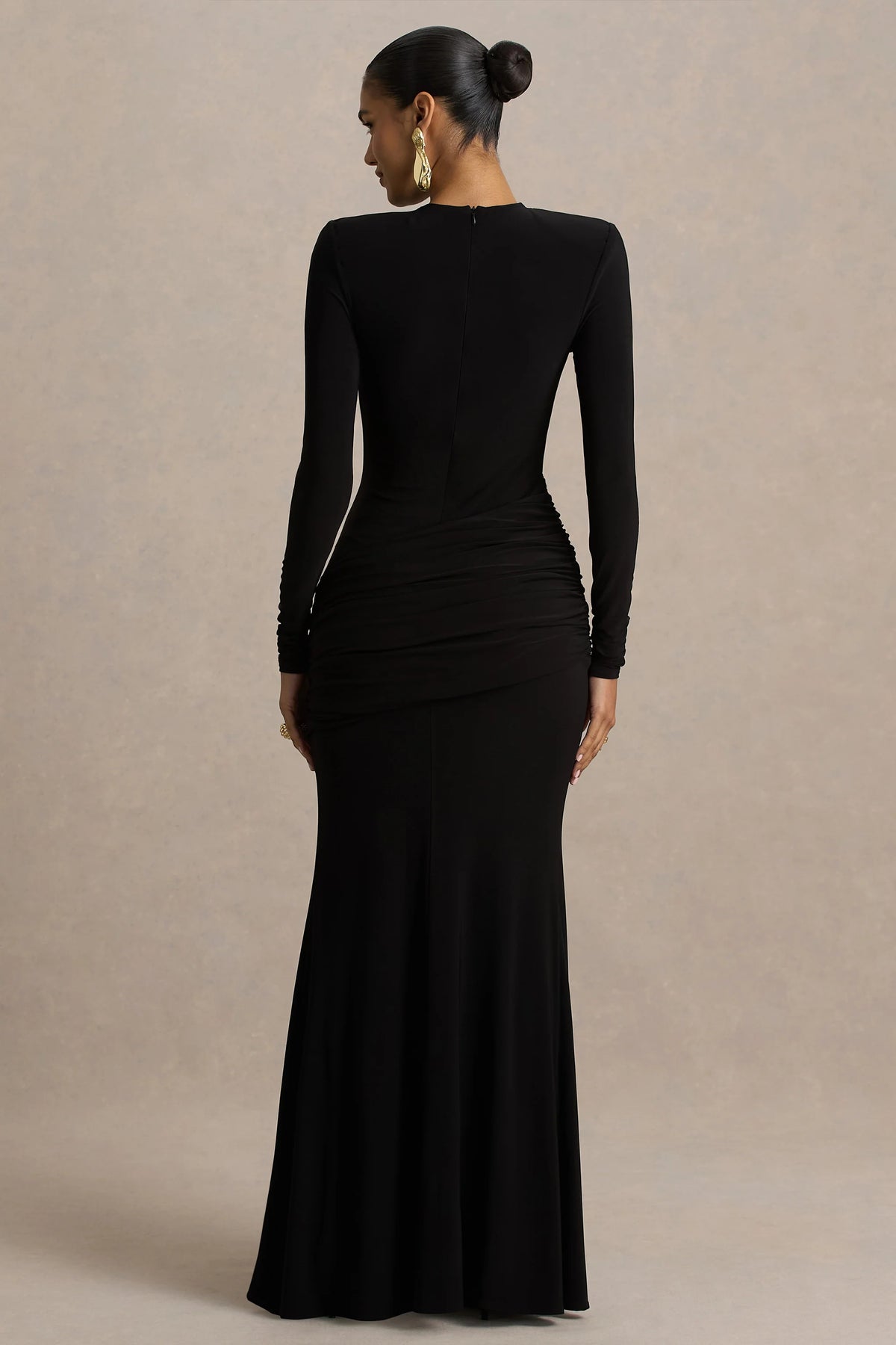 Liora | Black Crew-Neck Maxi Dress With Front-High Split