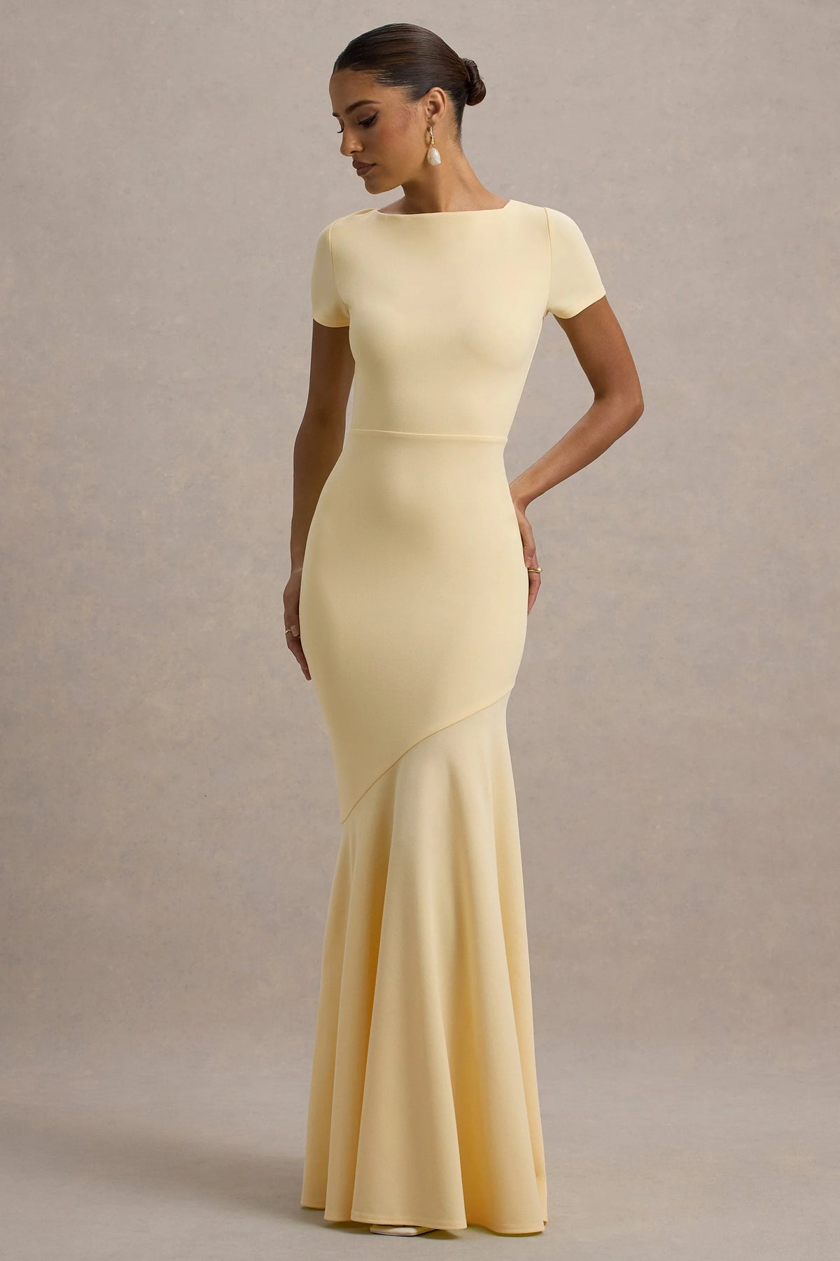 Rian | Pale Lemon Short-Sleeve Maxi Dress